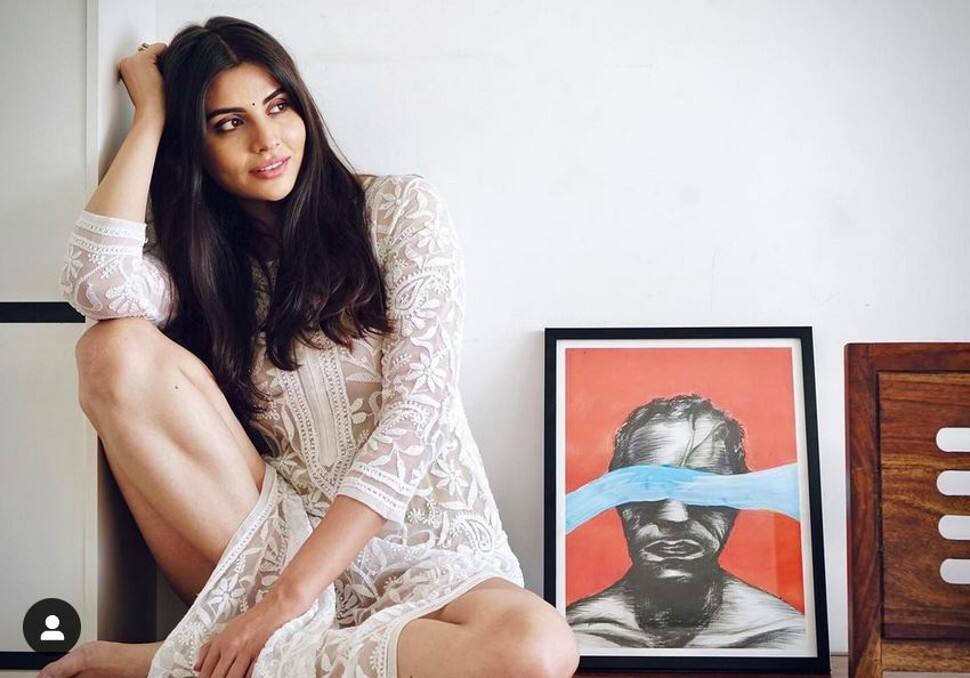CSK pacer Deepak Chahar's 'super model' sister Malti ready to take film  industry plunge | News | Zee News