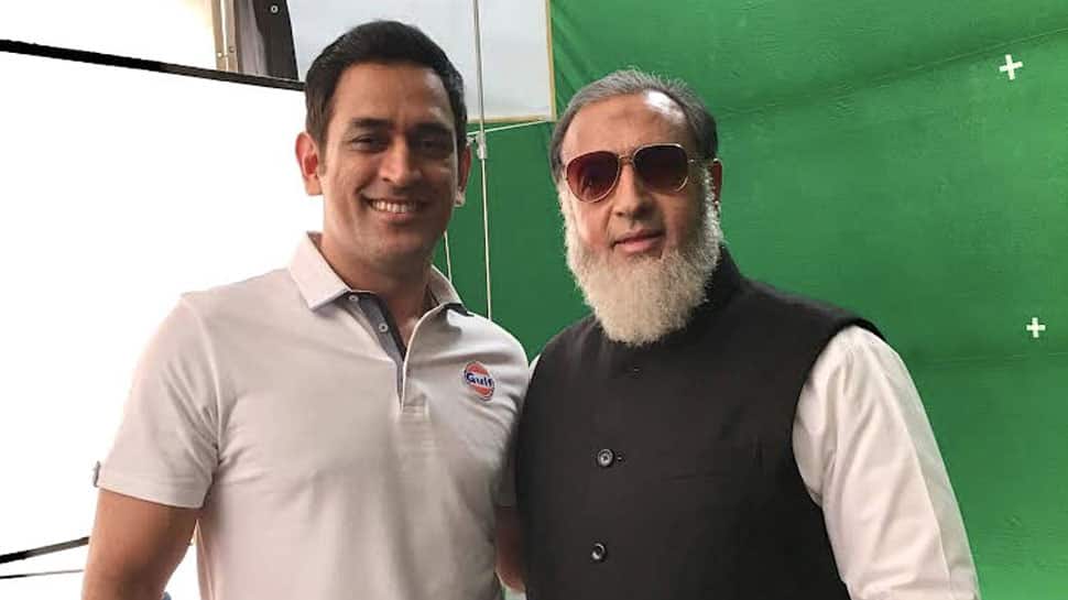 Is MS Dhoni acting in Sooryavanshi? THIS viral pic with Gulshan Grover sparks rumour