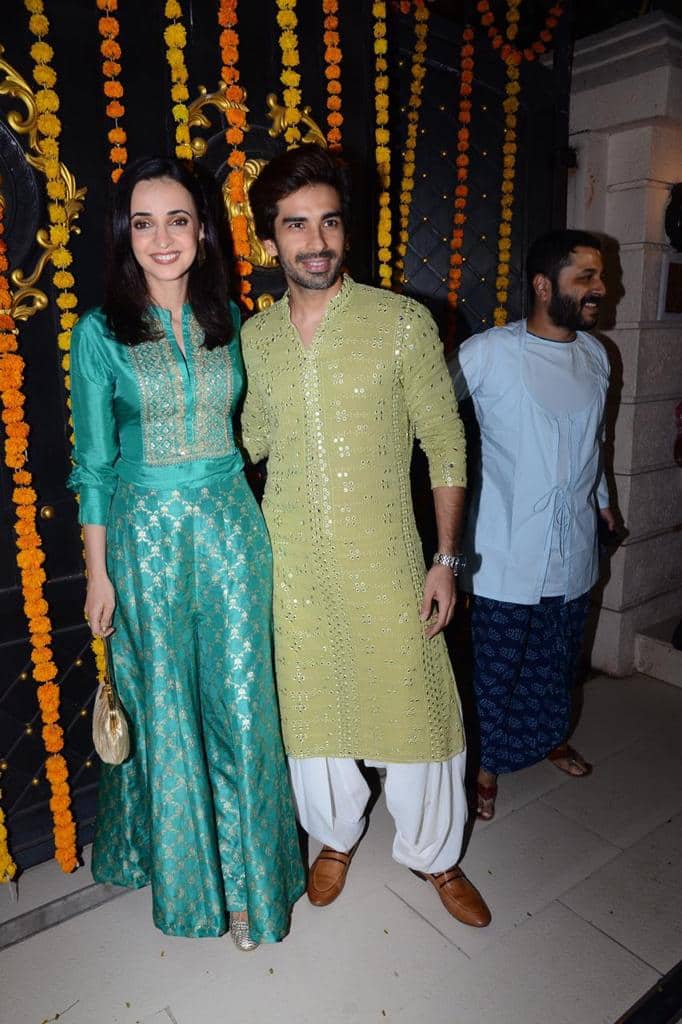 Mohit Sehgal and Sanaya Irani looked lovely together