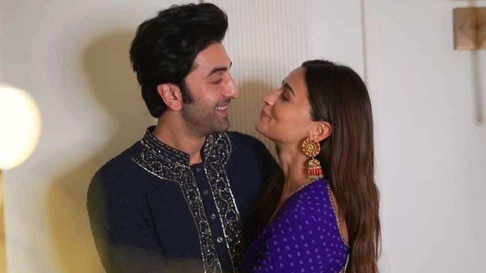 Ranbir Kapoor is lost in Alia Bhatt's eyes in couple's mushy Diwali pic, fans can't keep calm!
