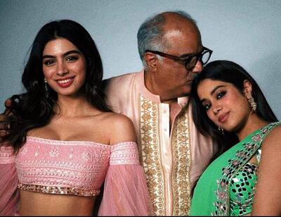 Boney Kapoor with his daughters Janhvi and Khushi