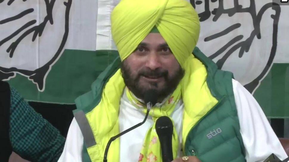 Navjot Singh Sidhu withdraws resignation as the Punjab Congress chief