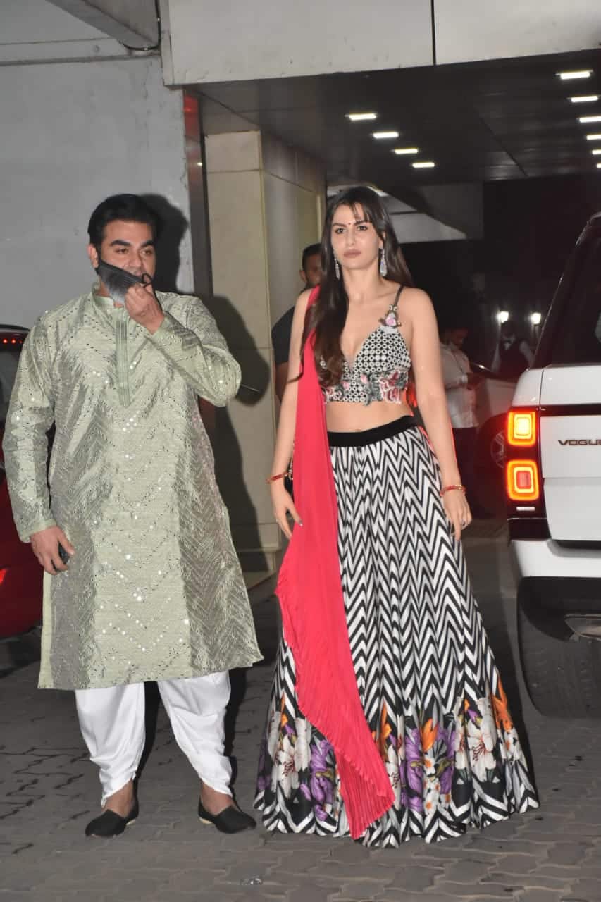 Arbaaz Khan poses with girlfriend