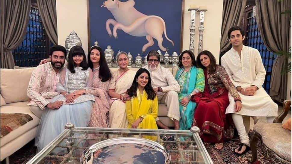 Diwali 2021: Aishwarya Rai to Navya Naveli – Big B shares glimpse of his family picture! 
