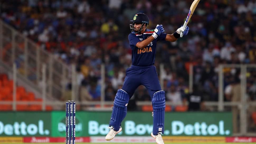 Shreyas Iyer, the 26-year-old Mumbai batsman, was appointed captain of the Delhi Daredevils (now Capitals) back in 2018 and guided the team to their first-ever IPL final in 2020. Iyer has an impressive record in T20 cricket and selectors can invest in him. (Source: Twitter)