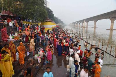 Devotees at the banks of River Ganga in Patna 