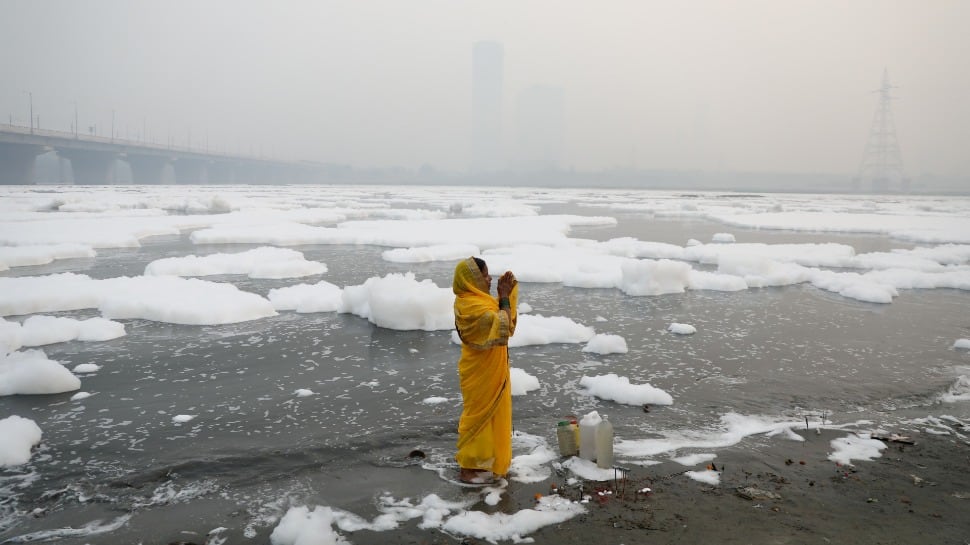 Toxic Foam Floats Near Yamuna River Bank In Delhi