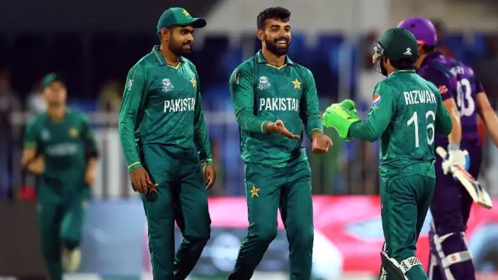Babar Azam’s side had ‘stronger temperament’ than India: Ramiz Raja