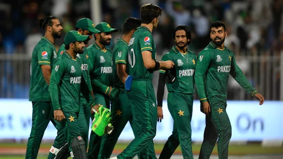 T20 World Cup 2021: Pakistan trolled on Twitter after defeat against Australia in semi-finals, check HILARIOUS reactions