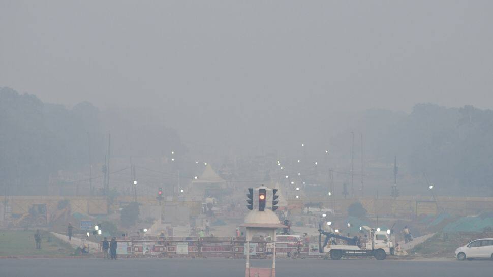 Delhi-NCR air quality on brink of ‘emergency’