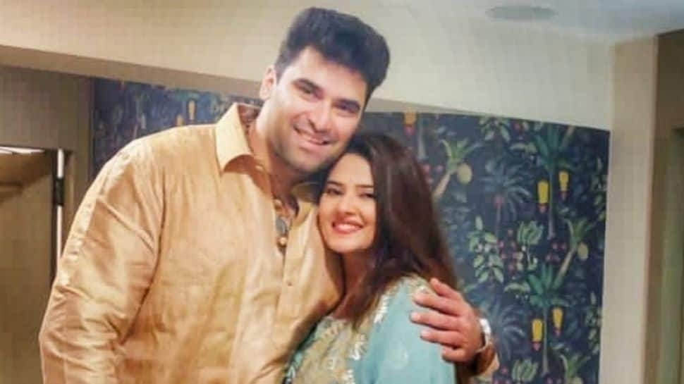 Shershaah actor Nikitin Dheer, Kratika Sengar to become parents soon