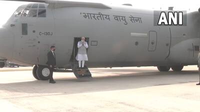 PM Modi lands on Purvanchal Expressway