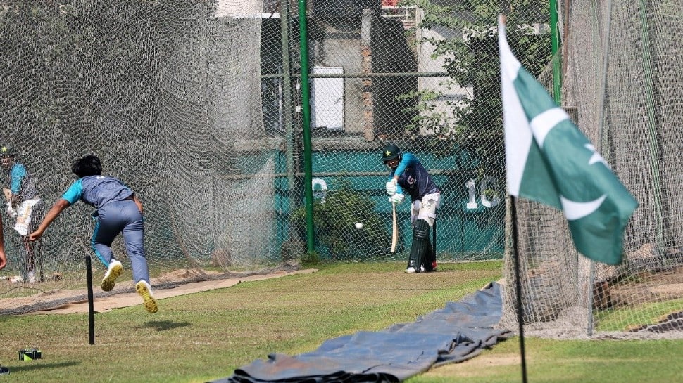 Pakistan decision to hoist their flag in Dhaka ground erupts controversy, irks Bangladesh fans