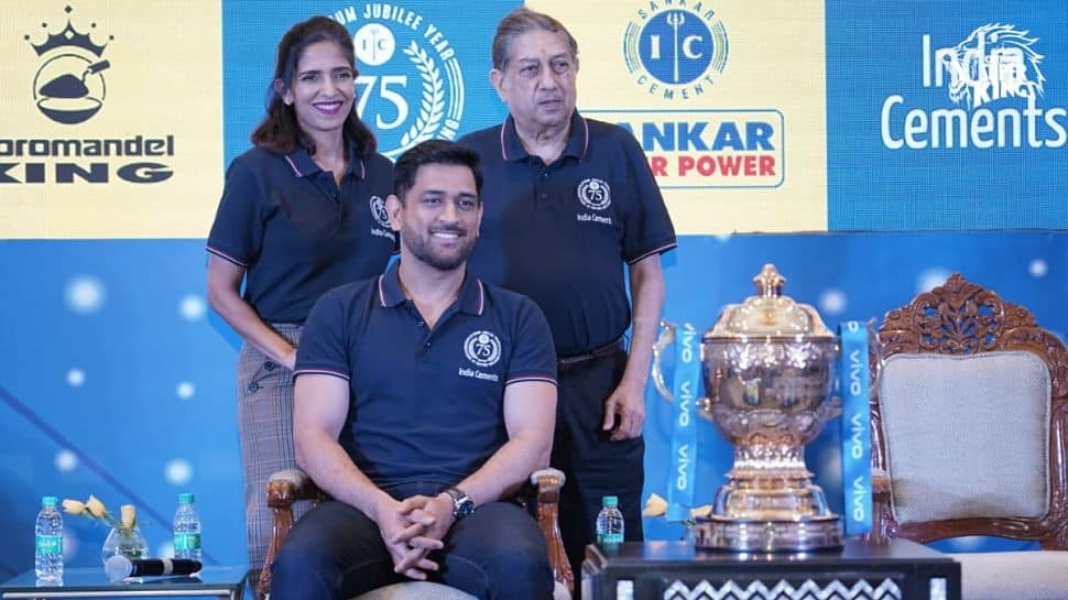 MS Dhoni makes a BIG STATEMENT on playing for CSK in IPL 2022