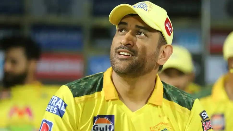 mahendra singh dhoni photos csk