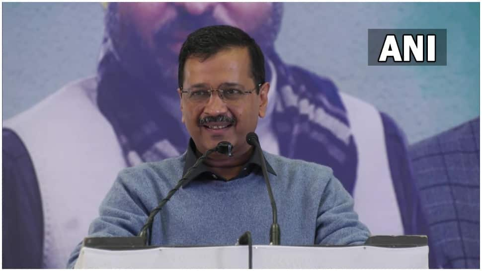 Arvind Kejriwal promises to give Rs 1000 per month to every 18+ woman if AAP forms govt in Punjab