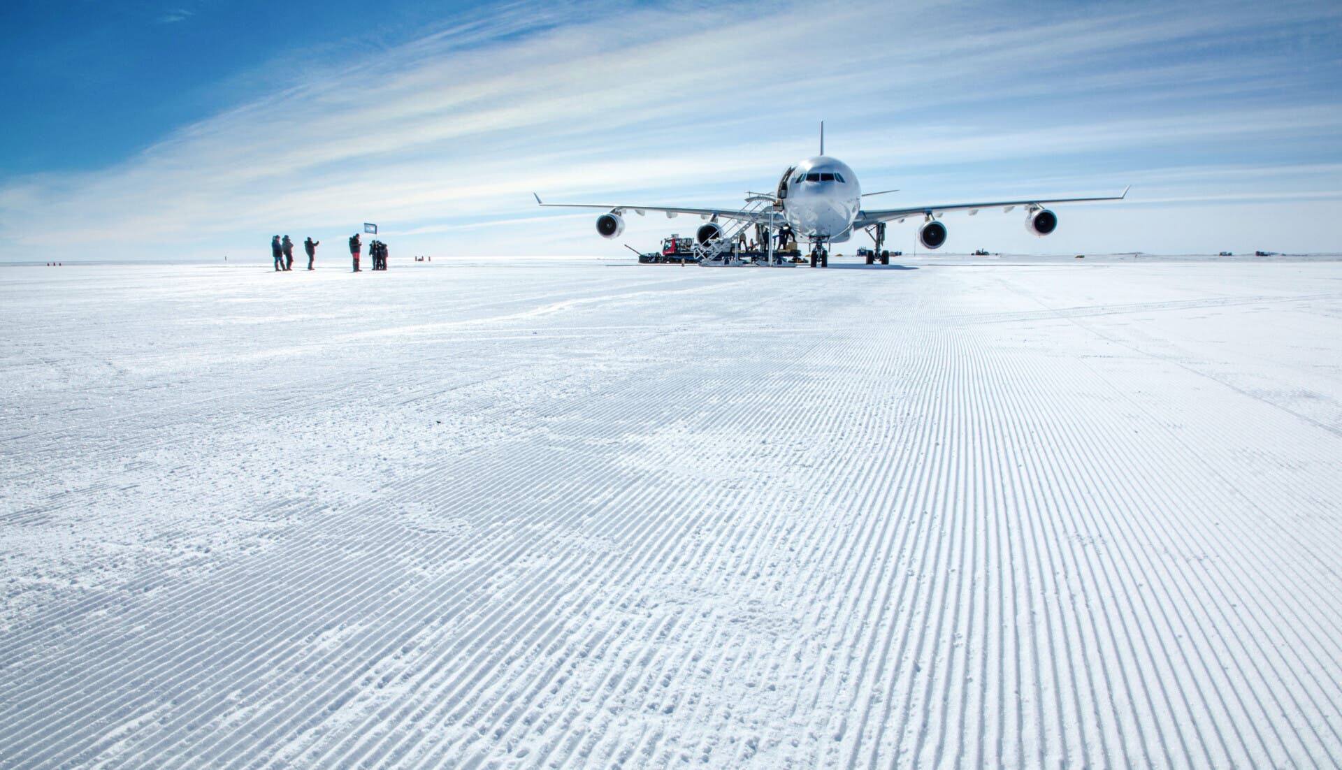 Hi Fly Airbus A340 Antarctica Mission