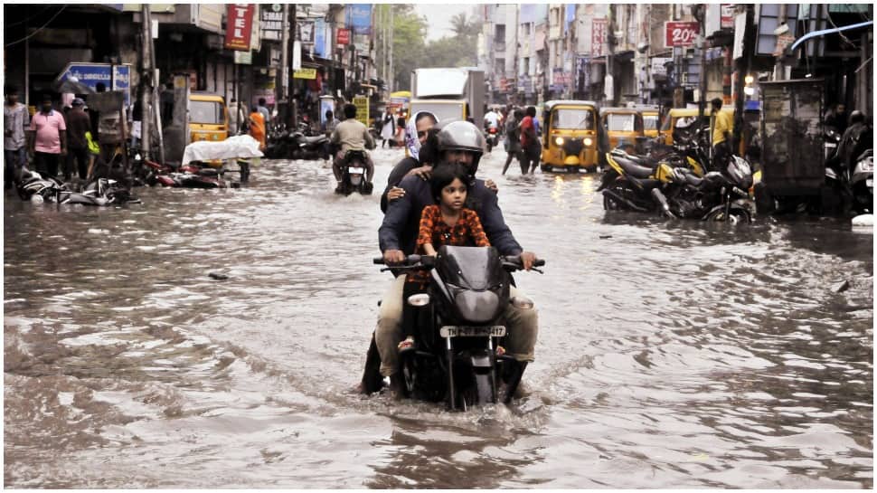 Chennai goes under water, red alert issued for several Tamil Nadu districts