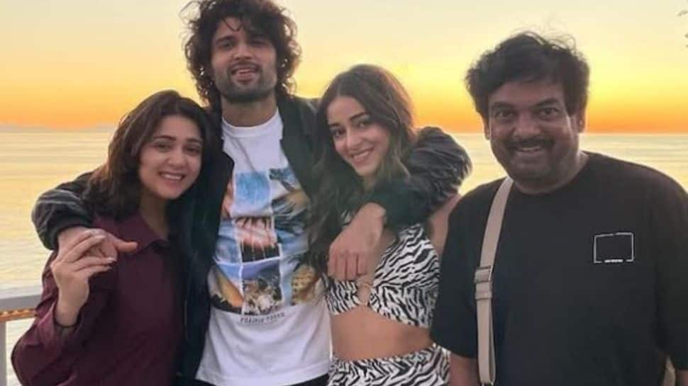 Liger shoot: Vijay Deverakonda enjoys LA sunset with Ananya Panday, see pic