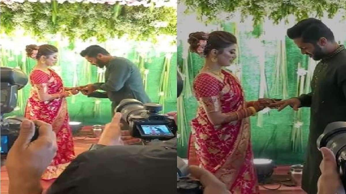 Shardul Thakur gets engaged to girlfriend Mittali Parulkar