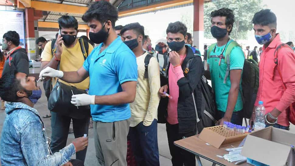 Omicron scare: Maharashtra issues new guidelines, 7-day institutional quarantine for those arriving from &#039;at risk&#039; countries