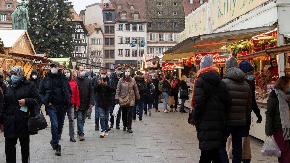 Christmas market decked up in Strasbourg