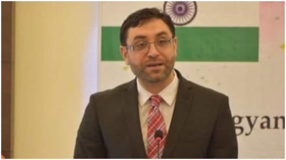 Afghan envoy urges India to grant 2500 students visas to complete studies