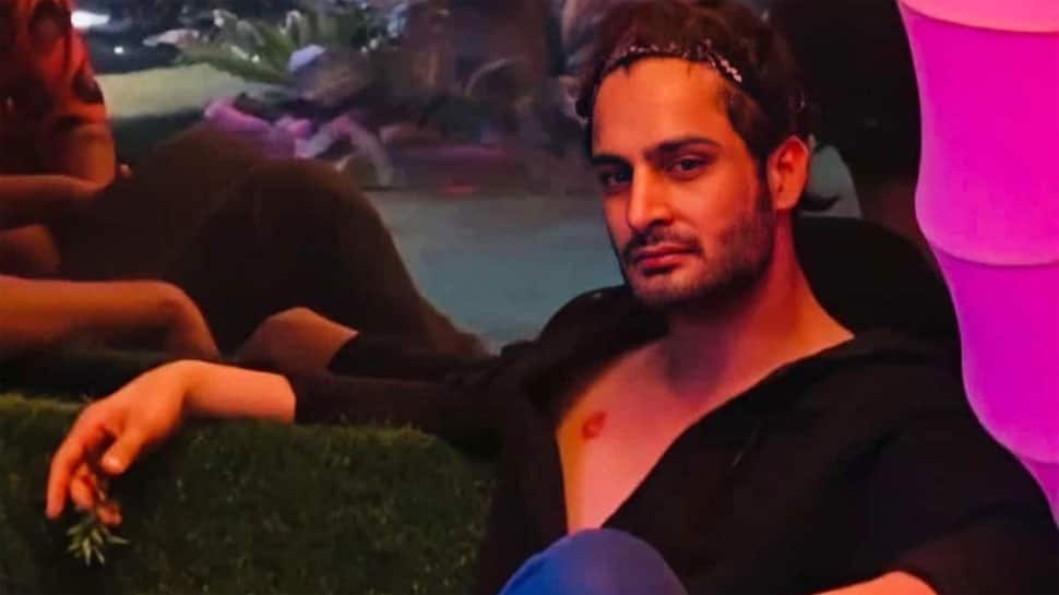 Bigg Boss 15: Complaint against Umar Riaz for not tagging brands in clothes he wears on show