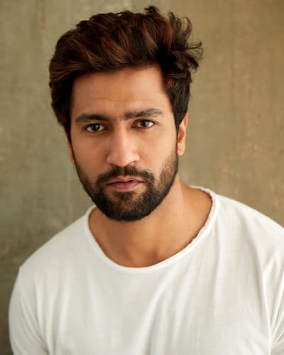 Vicky Kaushal is Electronics and Telecommunications Engineer