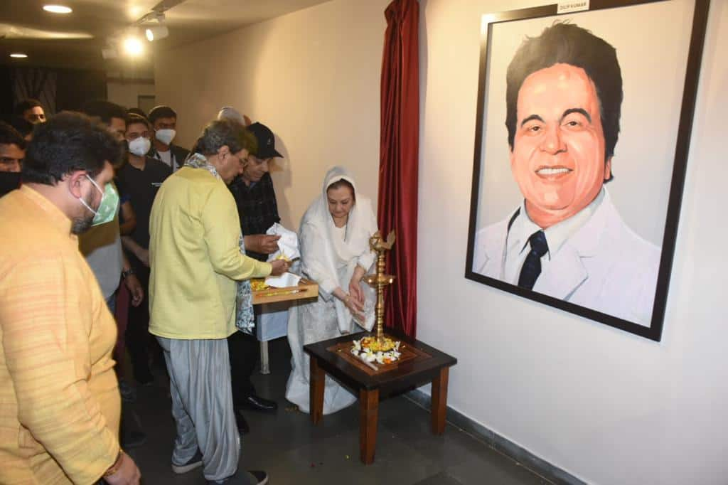 Saira Banu remembered husband Dilip Kumar on his birth anniversary