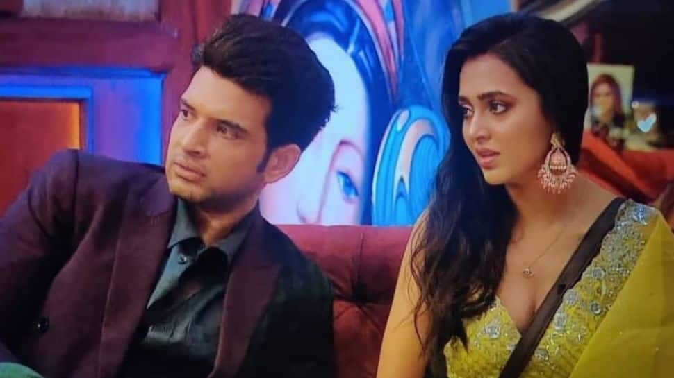 Bigg Boss 15 Day 70 written updates: Fans call Tejasswi Prakash, Karan Kundrra's relationship 'toxic'