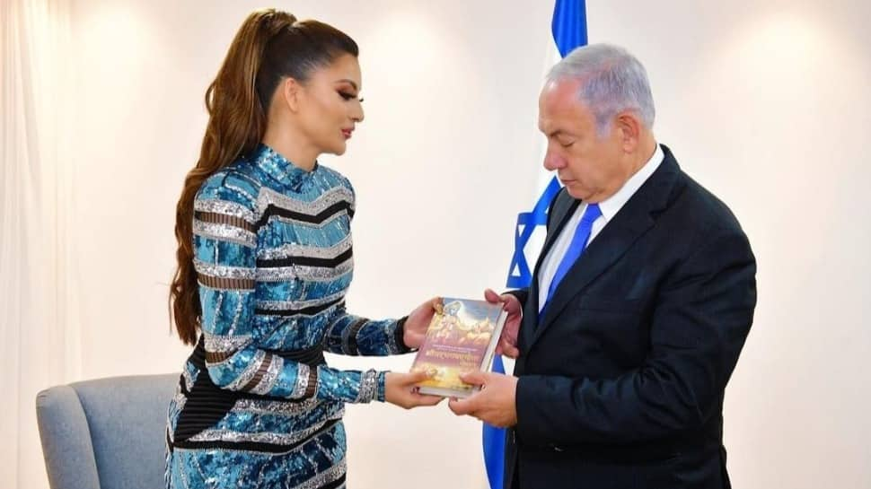 Urvashi Rautela gifts &#039;Bhagavad Gita&#039; to former Israel PM Benjamin Netanyahu, wins praise