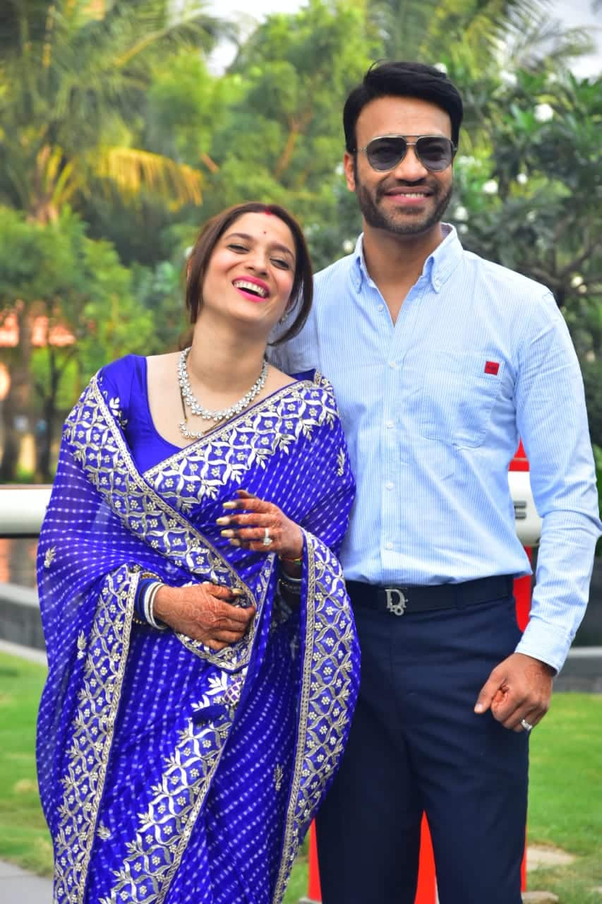 Keerthi Pandian and Ashok Selvan Elegantly Marry In A Matching Ivory Saree  And Ethnic Mundu