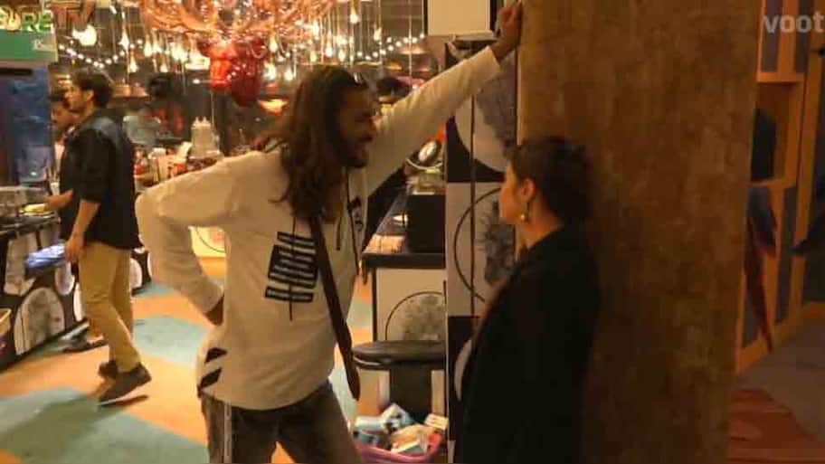 Bigg Boss 15 Day 72 written updates: Tejasswi, Shamita fight over ...