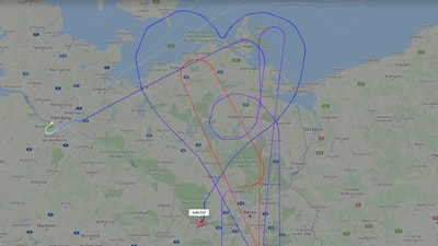 Last Airbus A380 draws goodbye message