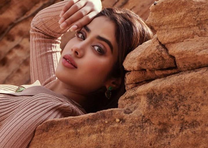 Janhvi Kapoor shares stunning pics on Instagram