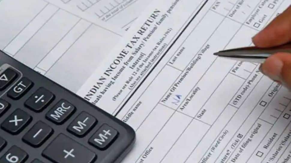 Over 3.7 crore taxpayers filed income tax returns for AY 2021-22: Income Tax Dept