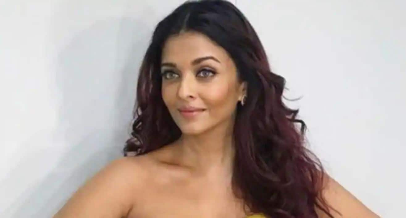 Aiswarea Indian Xxx Video - Aishwarya Rai Bachchan questioned for nearly 6 hours in Panama Papers case  | India News | Zee News