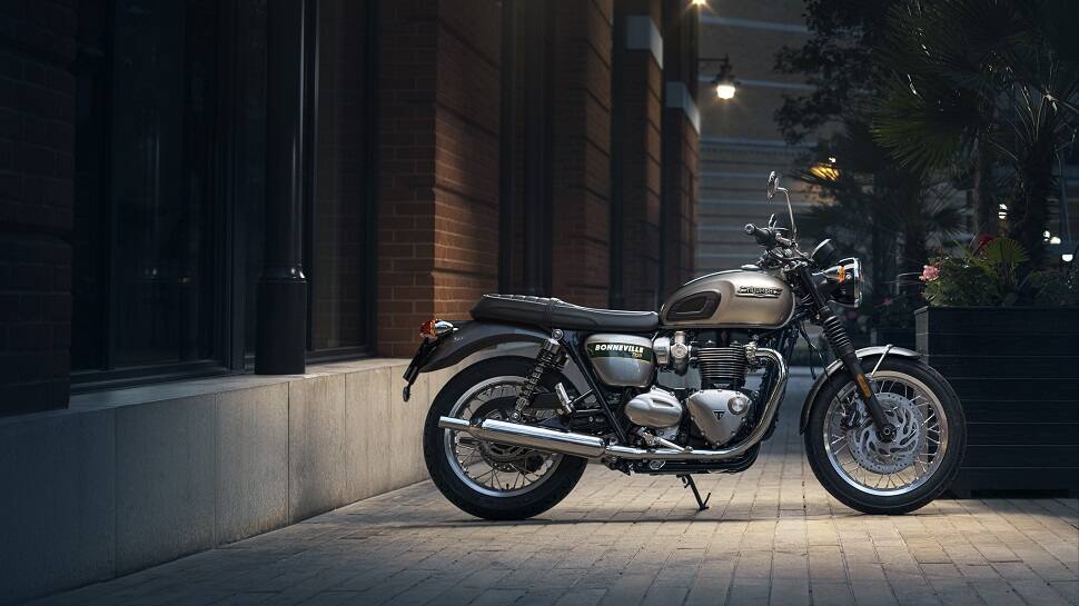 Triumph Bonneville T120 Gold Line Edition