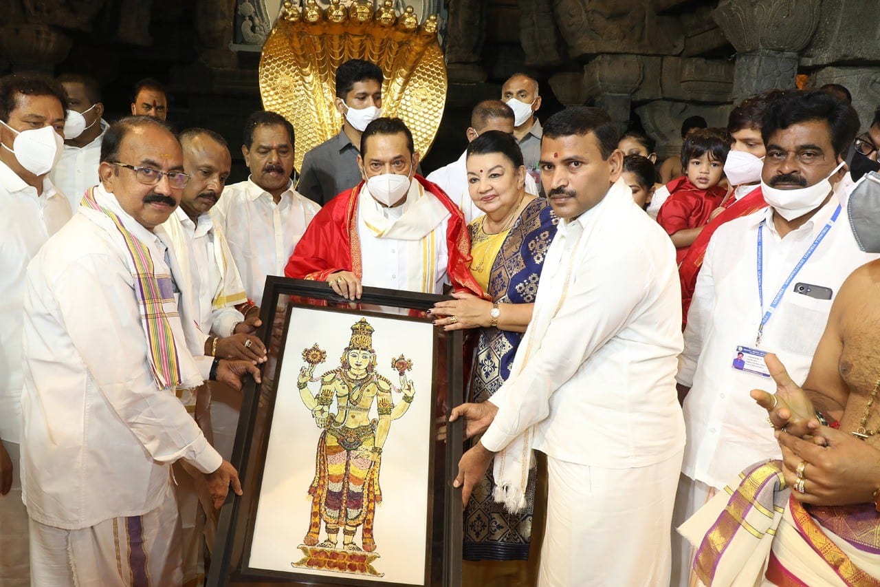 Sri Lankan PM was offered a laminated photo of Srivaru