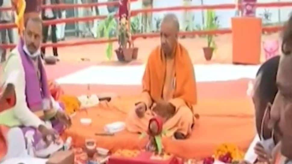 On land freed from Ateeq Ahmed, Yogi Adityanath&#039;s houses for poor bonanza