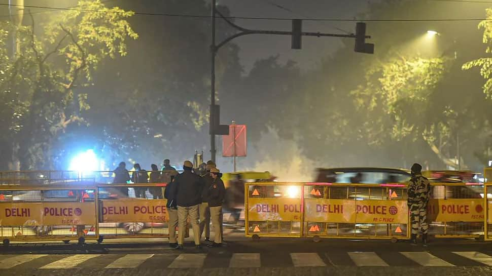 Night curfew in Delhi from today, yellow alert likely amid spike in COVID-19 cases