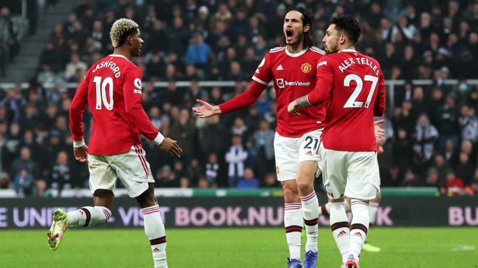 Edinson Cavani salvages point for Cristiano Ronaldo’s Manchester United at Newcastle