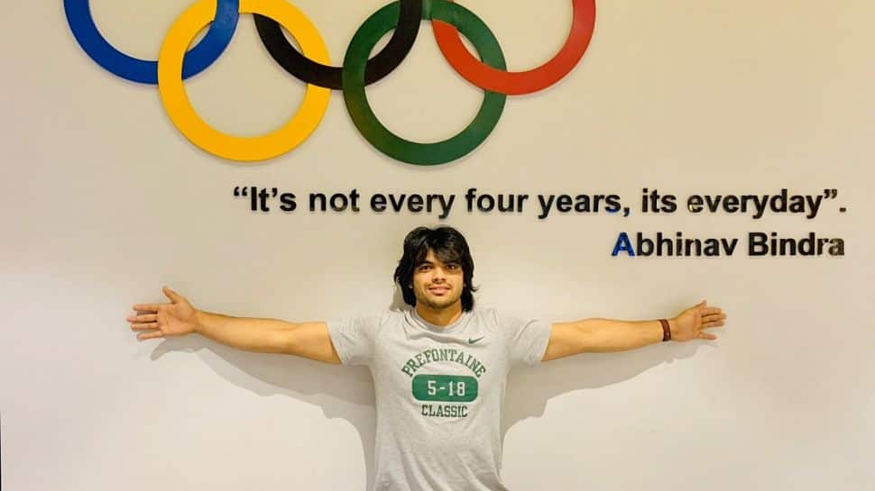 From a celebrity life in India to an apartment room in California, Neeraj Chopra brings change to succeed in 2022