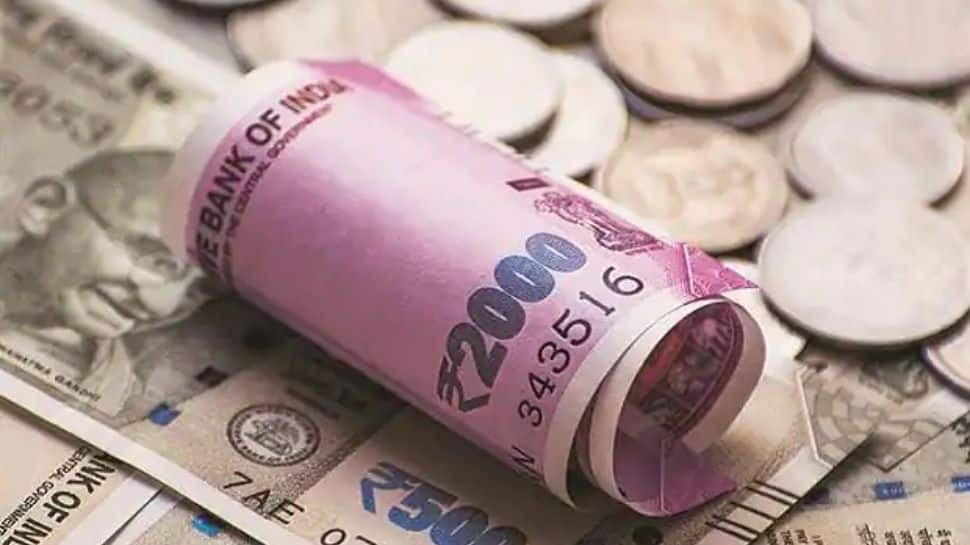 LIC Policy: Invest Rs 252 per day to get Rs 20 lakh on maturity, check details