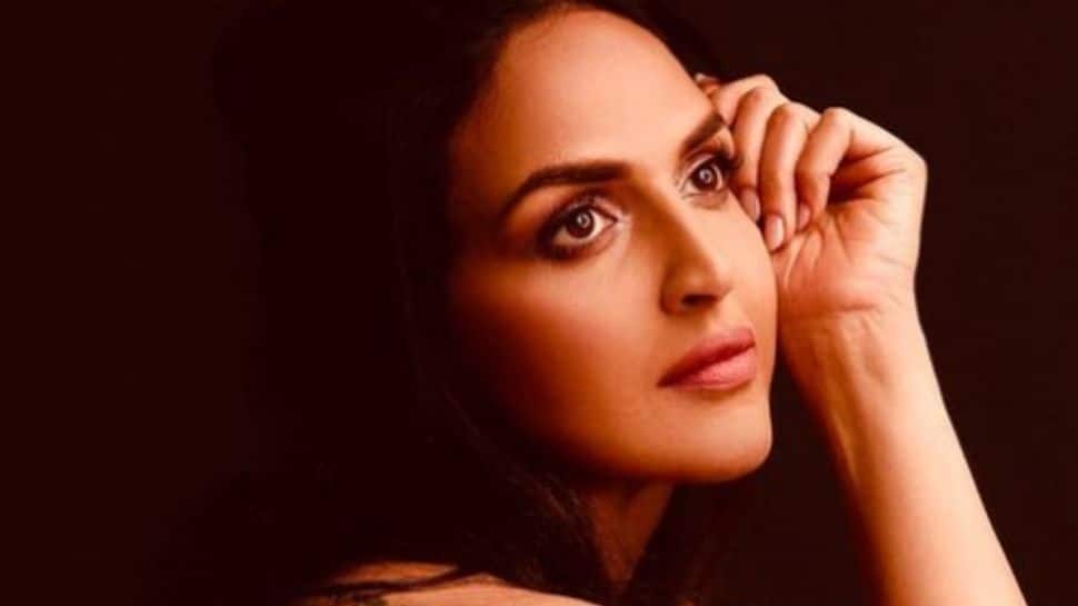 Never said I'm a great singer: Esha Deol reacts to TROLLING on her viral video for Tusshar Kapoor