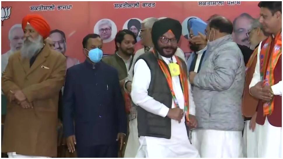 Punjab Election: CM Charanjit Singh Channi&#039;s cousin brother joins BJP