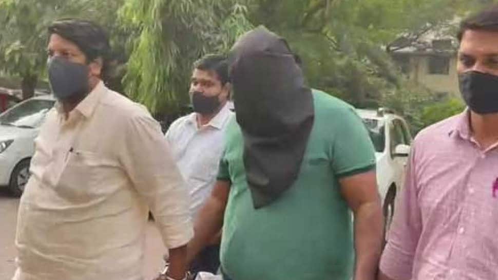 Gangster Suresh Pujari tests Covid positive, shifted to hospital in Mumbai thumbnail