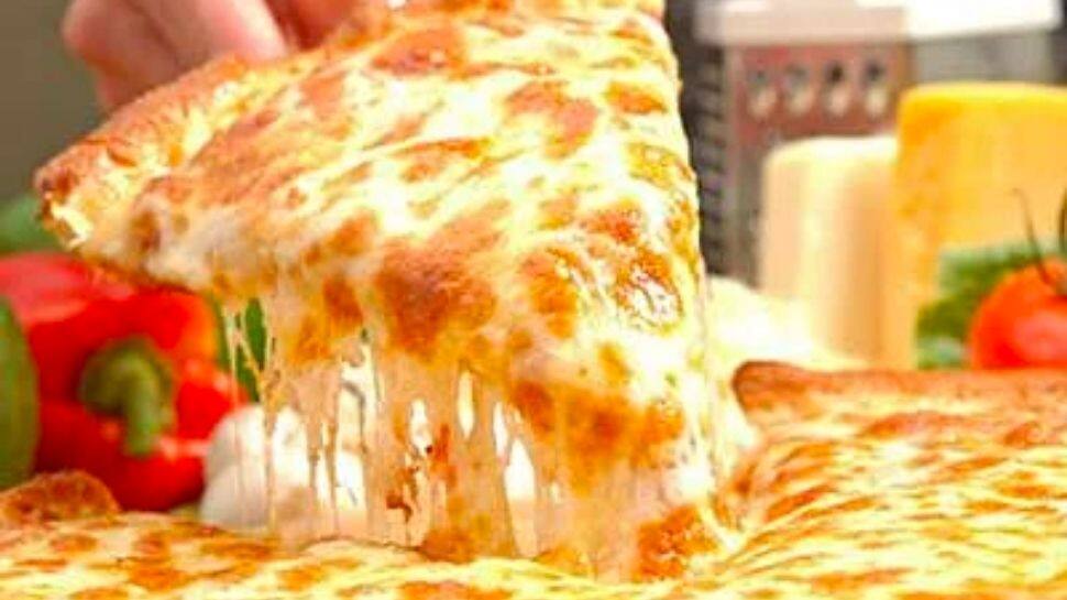 Mumbai woman duped of Rs 11 lakh while trying to recover money she lost ordering pizza