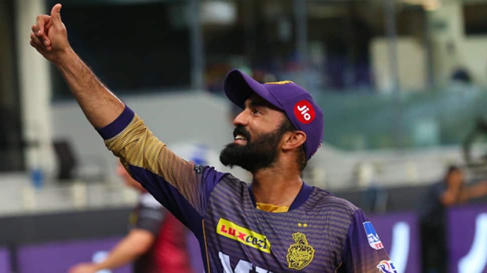 Former India wicketkeeper batter Dinesh Karthik was bought for Rs 12.5 crore by Delhi Daredevils back in 2014. The Delhi Daredevils have now become Delhi Capitals. (Source: Twitter)